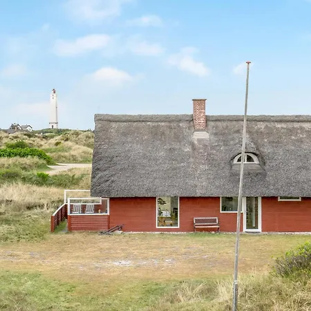 3 Bedroom Lovely In Blavand